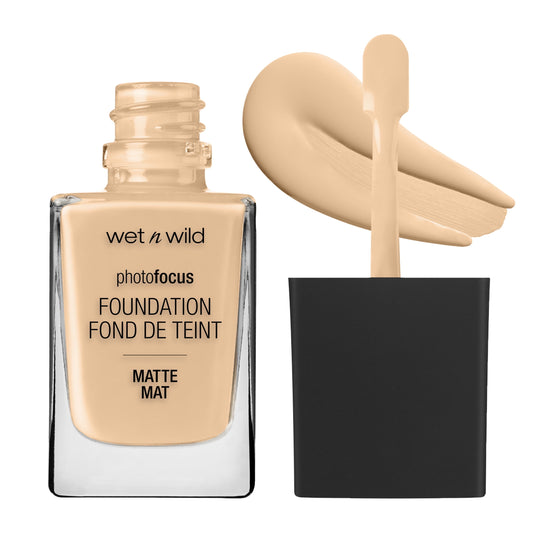 Wet n Wild Photo Focus Liquid Foundation Makeup, Matte, Soft Beige, 1.0 Fl oz