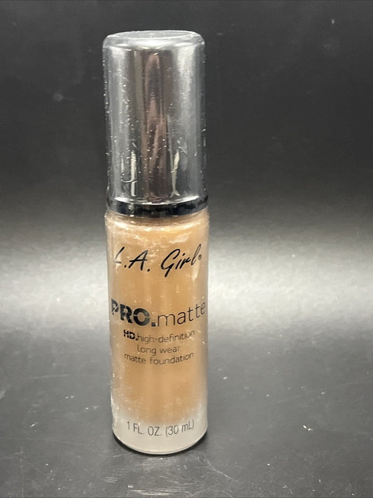 L.A. Girl PRO.Matte Foundation, Creamy Cocoa GLM720