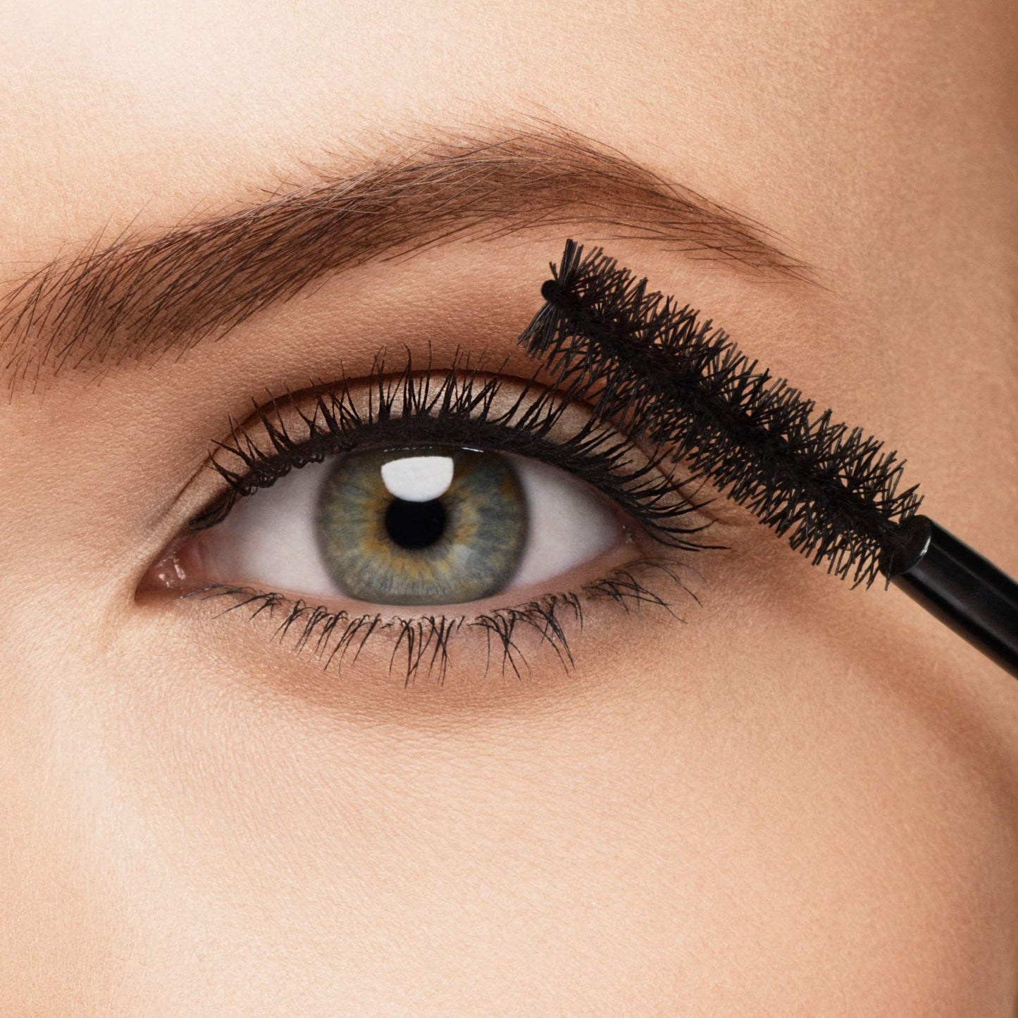 Revlon Volumazing Mascara, Black