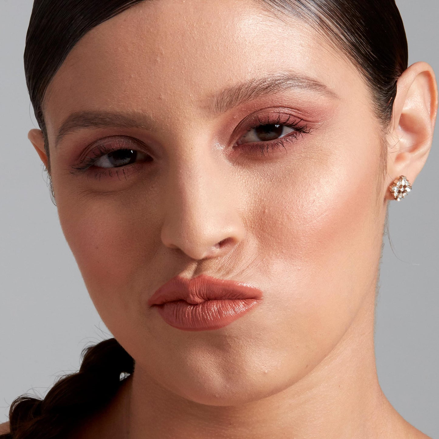 NYX Professional Makeup Shout Loud Lipstick, Silk